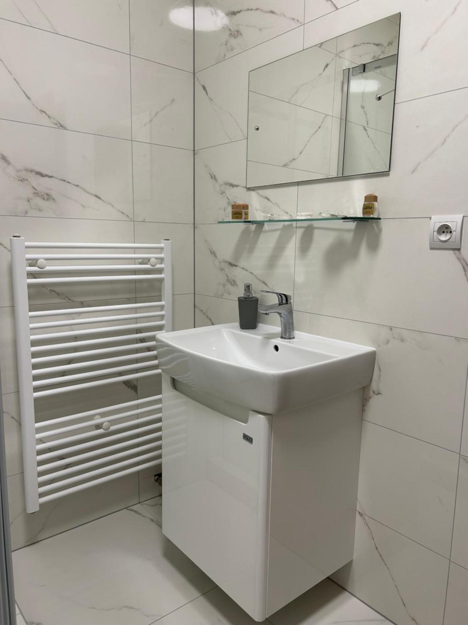 Topoľčany Hotel Evan U Hoffera מראה חיצוני תמונה